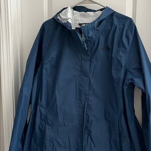 The North Face Navy Blue Hooded Rain Shell PLUS SIZE 2X